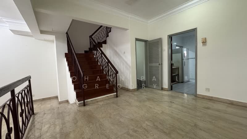 2-storey Terraced House for Sale in Bukit Jelutong (Shah Alam) - Johann Paul Gregory - PropertyGuru.com.my