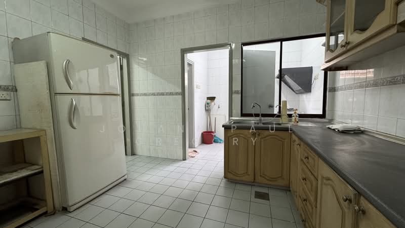 2-storey Terraced House for Sale in Bukit Jelutong (Shah Alam) - Johann Paul Gregory - PropertyGuru.com.my