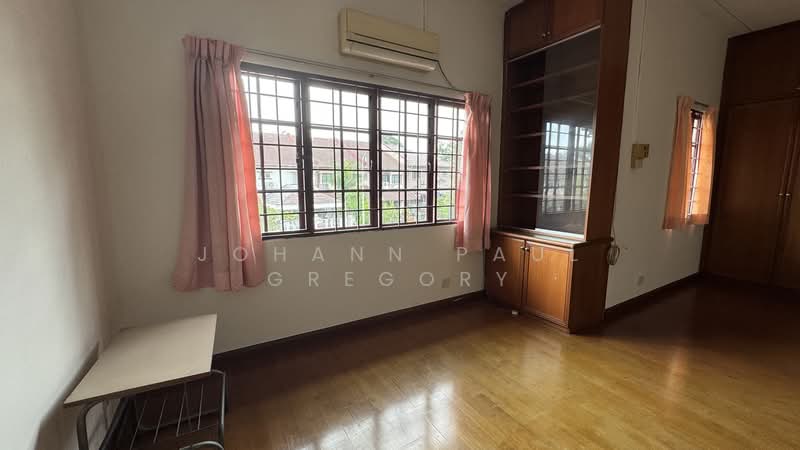 2-storey Terraced House for Sale in Bukit Jelutong (Shah Alam) - Johann Paul Gregory - PropertyGuru.com.my