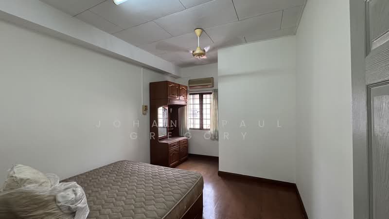 2-storey Terraced House for Sale in Bukit Jelutong (Shah Alam) - Johann Paul Gregory - PropertyGuru.com.my