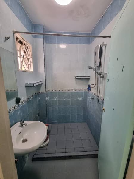 Rumah Teres 2 Tingkat untuk Dijual di Cheras (Kuala Lumpur) - Kaeryn Wong - Bathroom - PropertyGuru.com.my