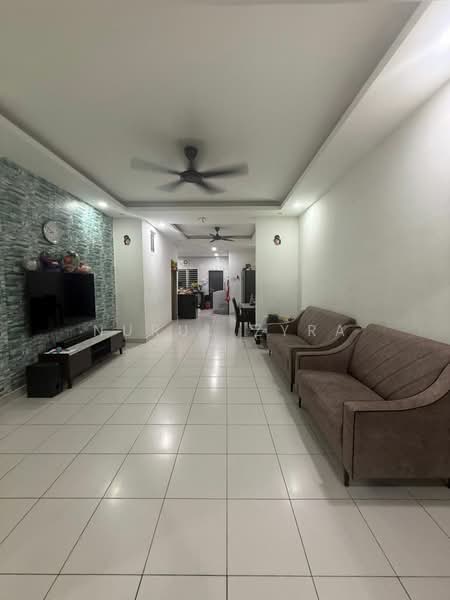 2-storey Terraced House for Sale in Bandar Rinching (Semenyih) - Nurul Zyra - Living Room - PropertyGuru.com.my