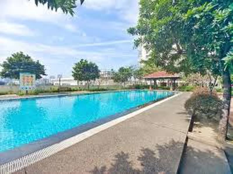 Kondominium untuk Dijual di Ampang Putra Residency - Eric Chan - Pool - PropertyGuru.com.my