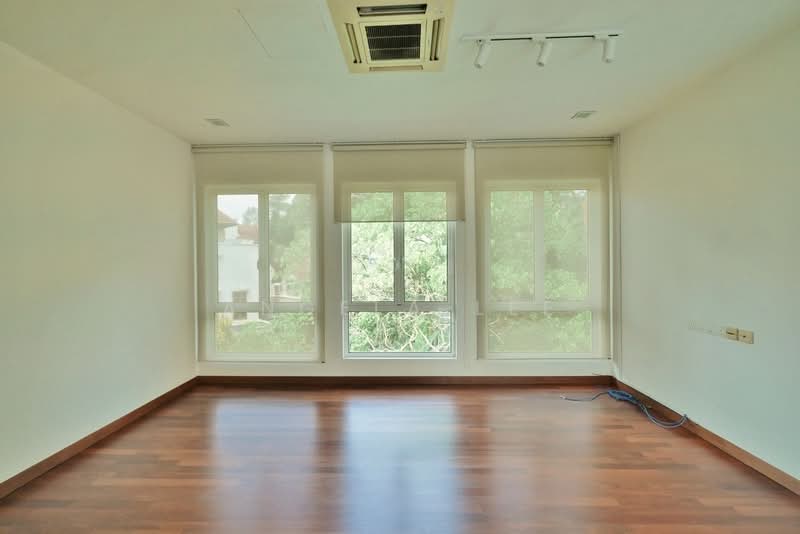 Bungalow for Sale in Taman Duta (Bukit Tunku (Kenny Hills)) - Angela Lee - Living Room - PropertyGuru.com.my