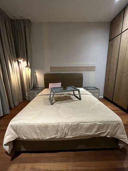 Servis Apartment untuk Dijual di 10 Stonor - Calvin Poh - Bedroom - PropertyGuru.com.my
