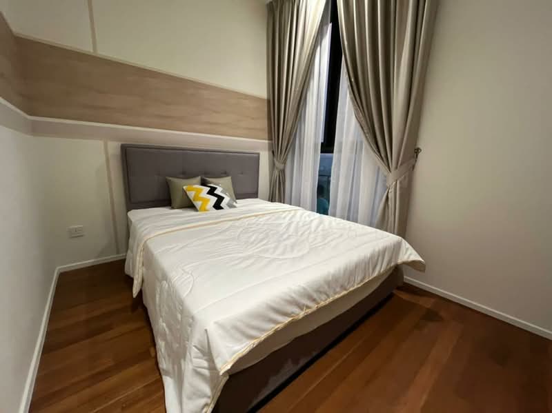 Servis Apartment untuk Dijual di 10 Stonor - Calvin Poh - Bedroom - PropertyGuru.com.my
