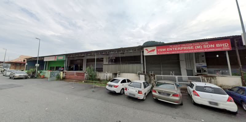 Factory for Rent in Kawasan Perindustrian Batu Caves (Batu Caves) - Elaine Chin - Exterior - PropertyGuru.com.my