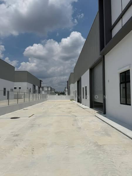 Kilang untuk Disewa di Eco Business Park 1 (Johor Bahru) - Kayden Voon - Exterior - PropertyGuru.com.my