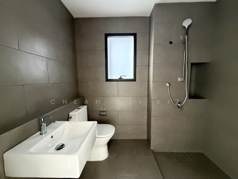 Servis Apartment untuk Disewa di Maya Ara Residences - Cheah Wei Kit - Bathroom - PropertyGuru.com.my