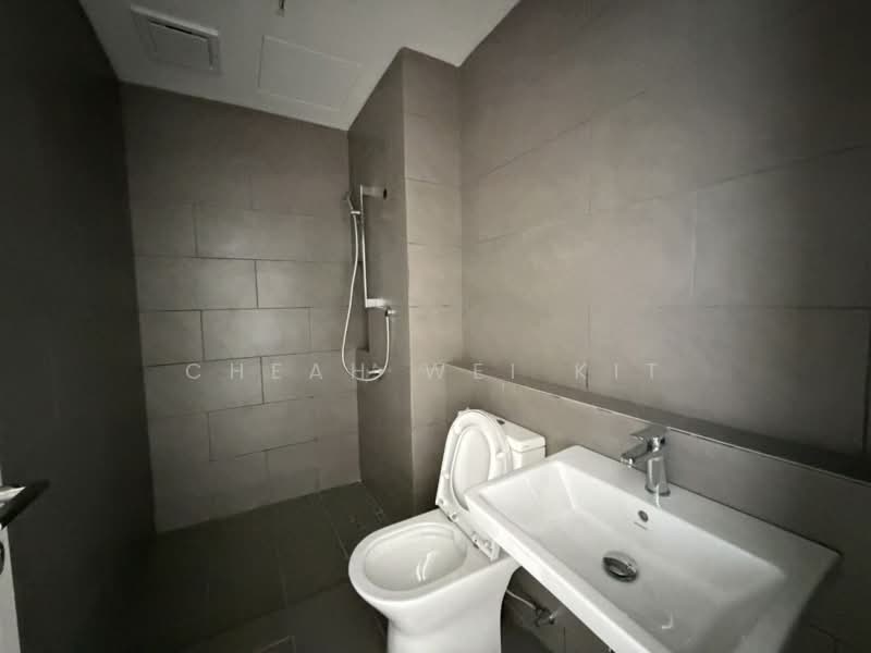 Servis Apartment untuk Disewa di Maya Ara Residences - Cheah Wei Kit - Bathroom - PropertyGuru.com.my