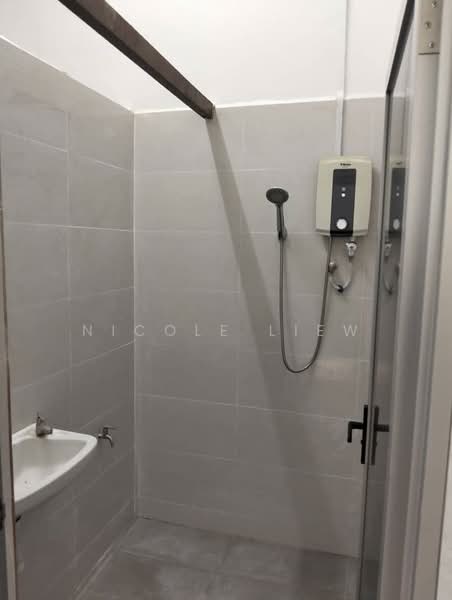 Terraced House for Rent in Taman Perpaduan (Bukit Mertajam) - Nicole Liew - Bathroom - PropertyGuru.com.my