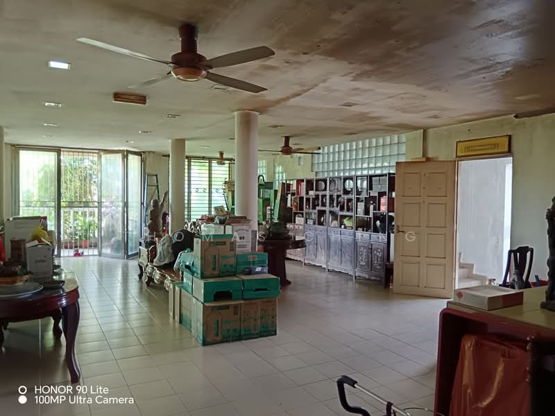Bungalow for Sale in Jalan Klang Lama (Old Klang Road) (Kuala Lumpur) - Thomas Ching - Living Room - PropertyGuru.com.my