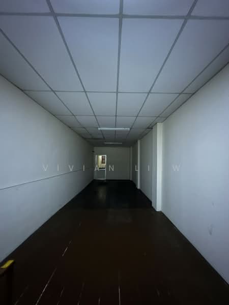 Kedai untuk Disewa di George Town (Penang) - Vivian Liew - Corridor - PropertyGuru.com.my