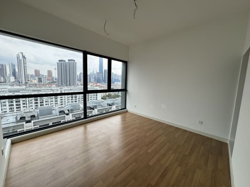 Kediaman Servis untuk Dijual di V Residence 2 @ Sunway Velocity - Billy Tan - View - PropertyGuru.com.my