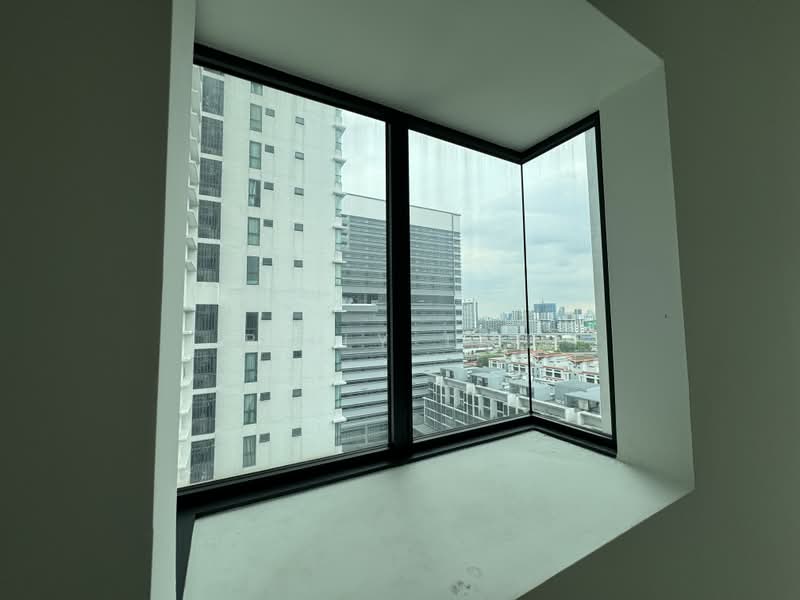 Kediaman Servis untuk Dijual di V Residence 2 @ Sunway Velocity - Billy Tan - View - PropertyGuru.com.my