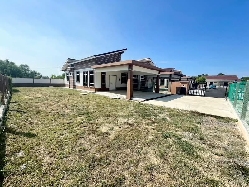 Semi-Detached House for Sale in Dungun (Terengganu) - Muhammad Najmi - Exterior - PropertyGuru.com.my