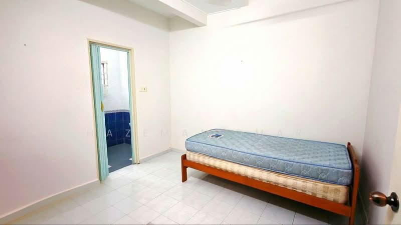 Rumah Teres 2 Tingkat untuk Disewa di Usj 6 (Subang Jaya) - Hazeman Omar - Bedroom - PropertyGuru.com.my