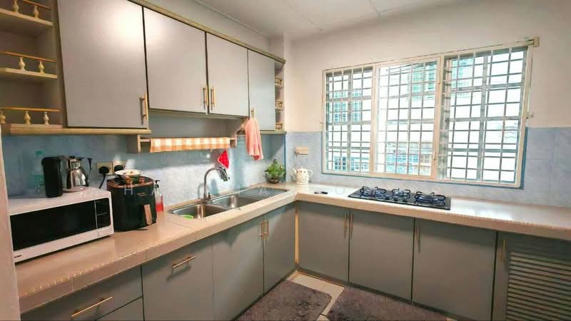 Rumah Teres 2 Tingkat untuk Disewa di Usj 6 (Subang Jaya) - Hazeman Omar - Kitchen - PropertyGuru.com.my