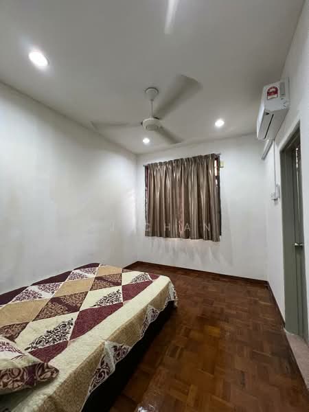 2-storey Terraced House for Rent in Taman Damansara Aliff (Tampoi) - SJ CHAN - Bedroom - PropertyGuru.com.my