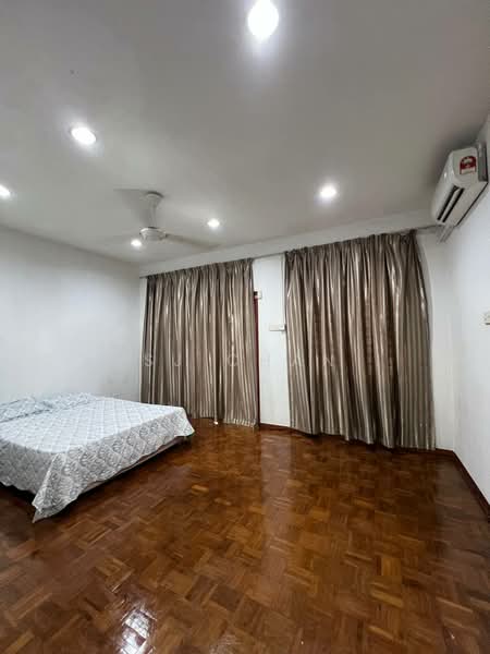 2-storey Terraced House for Rent in Taman Damansara Aliff (Tampoi) - SJ CHAN - Bedroom - PropertyGuru.com.my