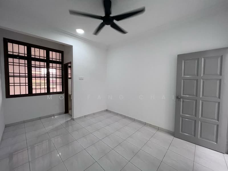 2-storey Terraced House for Sale in Taman Desa Cemerlang (Ulu Tiram) - Moi Fang Chai - Interior - PropertyGuru.com.my