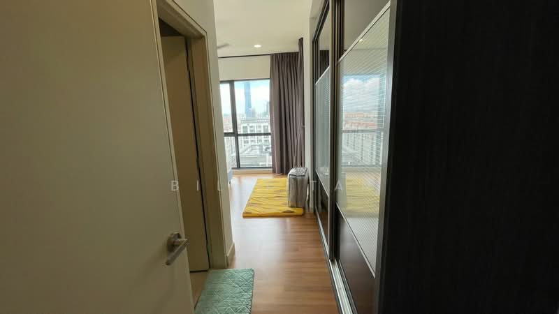 Service Residence for Sale at V Residence 2 @ Sunway Velocity - Billy Tan - Corridor - PropertyGuru.com.my