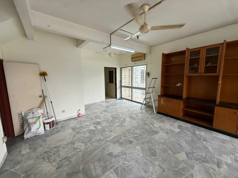 Rumah Teres 2 Tingkat untuk Disewa di Usj 13 (Subang Jaya) - Rachel Sie - Living Room - PropertyGuru.com.my