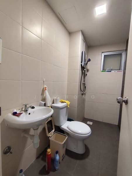 Apartment for Rent at Harmoni @ Eco Majestic - JX Chong - Bathroom - PropertyGuru.com.my