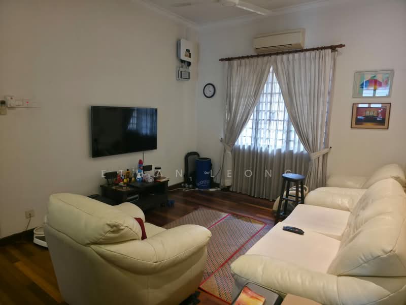 Rumah Banglo untuk Dijual di Ara Damansara (Selangor) - Ethan Leong - Living Room - PropertyGuru.com.my