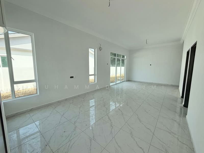 Semi-Detached House for Sale in Kampung Titian Berayung (Kijal) - Muhammad Najmi - Living Room - PropertyGuru.com.my