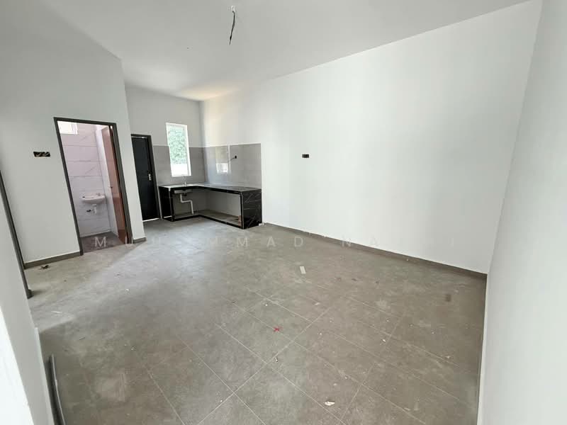 Semi-Detached House for Sale in Kampung Titian Berayung (Kijal) - Muhammad Najmi - Kitchen - PropertyGuru.com.my