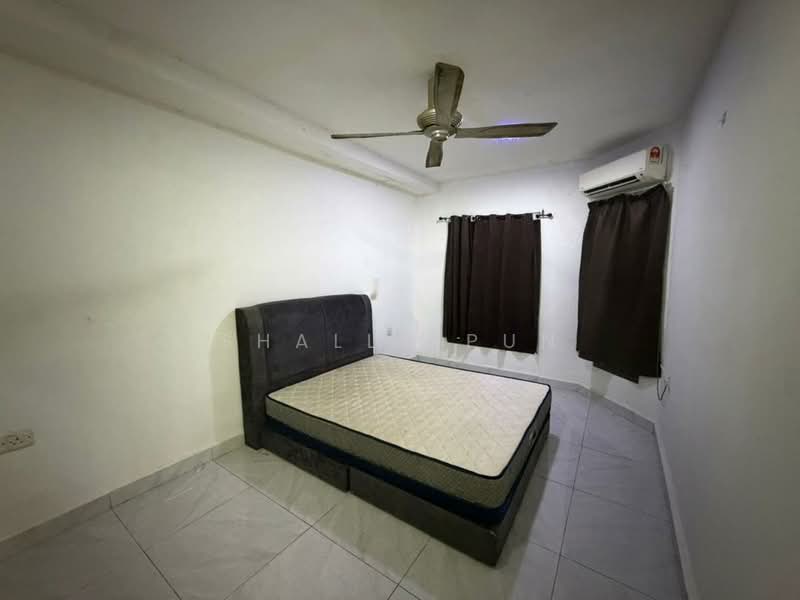 Rumah Teres 1 Tingkat untuk Disewa di Bandar Kinrara (Selangor) - Shally Pun - Bedroom - PropertyGuru.com.my