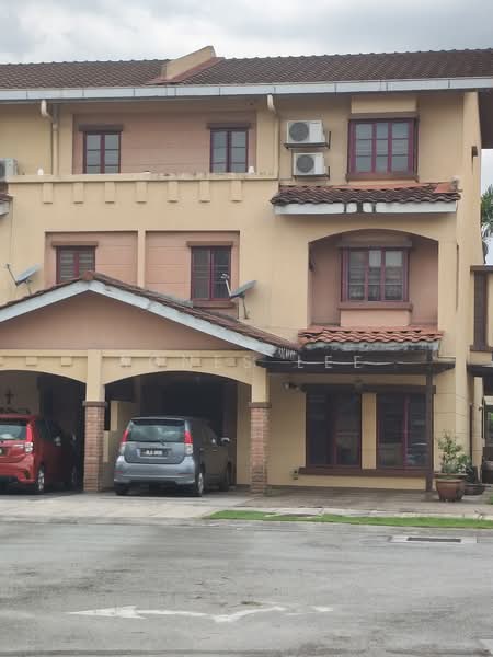 3-storey Terraced House for Sale in Villamas (Sungai Buloh) - Agnes Lee - PropertyGuru.com.my