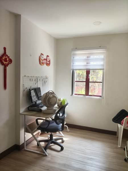 3-storey Terraced House for Sale in Villamas (Sungai Buloh) - Agnes Lee - PropertyGuru.com.my
