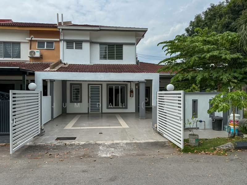 2-storey Terraced House for Sale in Bandar Saujana Putra (Tanjong Duabelas) - JUMIDAH (JUE) - Exterior - PropertyGuru.com.my