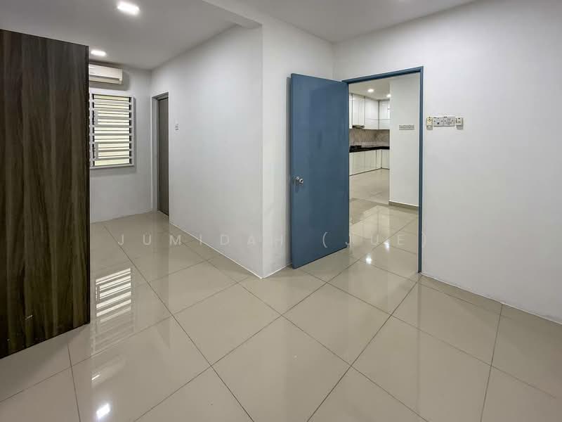 2-storey Terraced House for Sale in Bandar Saujana Putra (Tanjong Duabelas) - JUMIDAH (JUE) - Interior - PropertyGuru.com.my