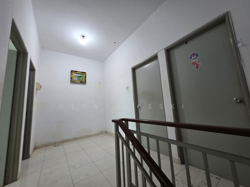 2-storey Terraced House for Sale in Bandar Putra Kulim (Kulim) - Gerald Peski - Corridor - PropertyGuru.com.my