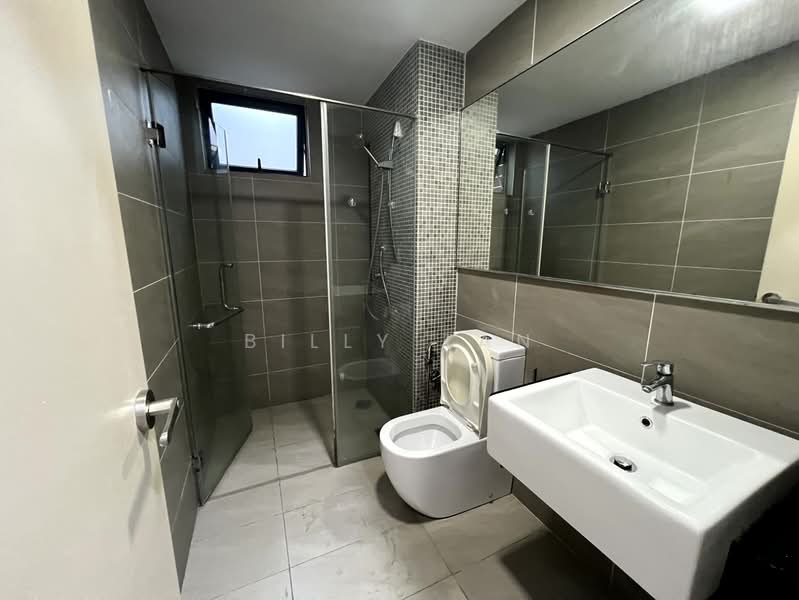 Service Residence for Sale at V Residence 2 @ Sunway Velocity - Billy Tan - Bathroom - PropertyGuru.com.my