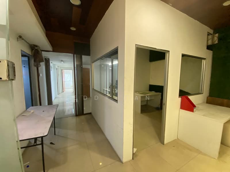 Kedai / Pejabat untuk Disewa di Taman Serdang Raya (Seri Kembangan) - Eddy TAN - Interior - PropertyGuru.com.my