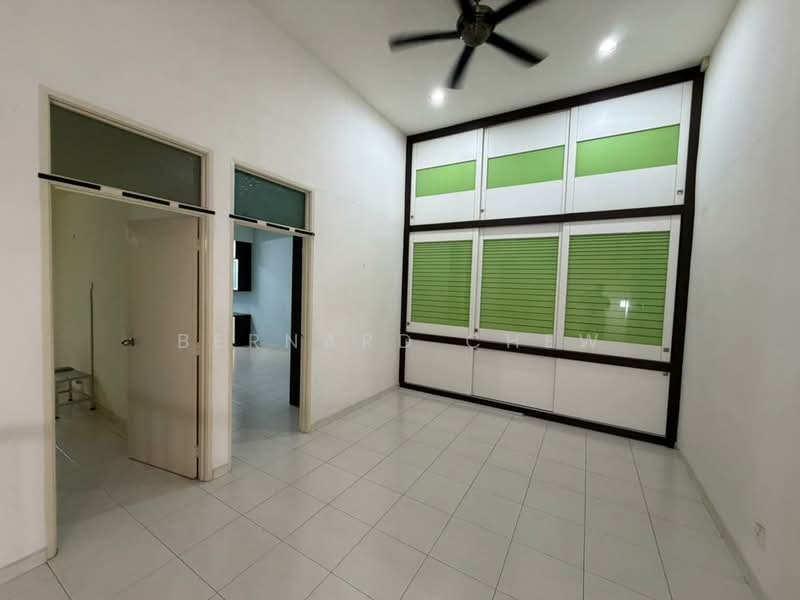 2-storey Terraced House for Sale in Taman Iping (Batu Maung) - Bernard Chew - Interior - PropertyGuru.com.my
