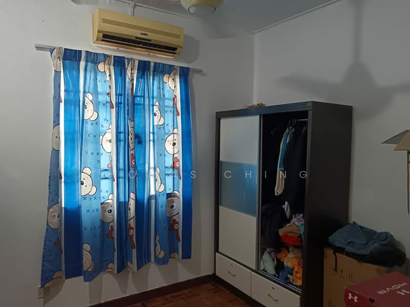 Terraced House for Sale in Bandar Putra Permai (Seri Kembangan) - Thomas Ching - Bedroom - PropertyGuru.com.my