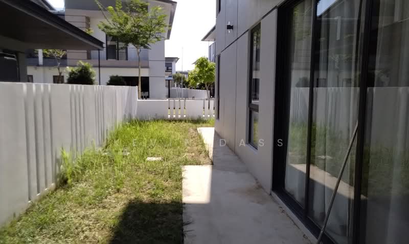 Semi-Detached House for Sale in Bandar Tropicana Aman (Telok Panglima Garang) - Kevin Dass - Exterior - PropertyGuru.com.my