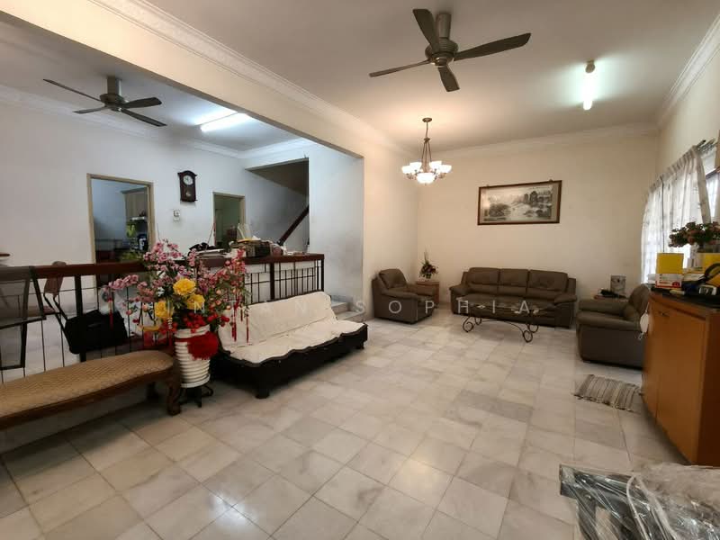 2-storey Terraced House for Sale in Bukit Jelutong (Shah Alam) - Intan Sophia - PropertyGuru.com.my