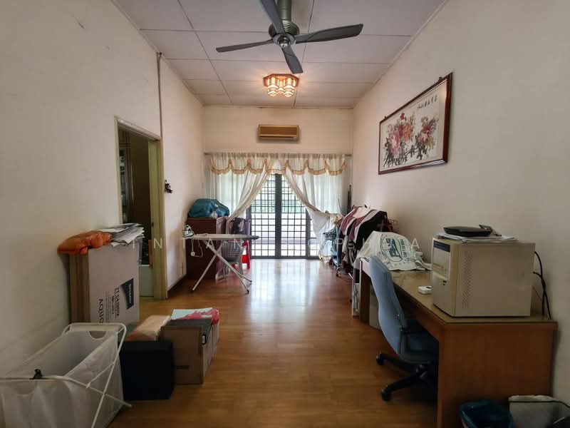 2-storey Terraced House for Sale in Bukit Jelutong (Shah Alam) - Intan Sophia - PropertyGuru.com.my