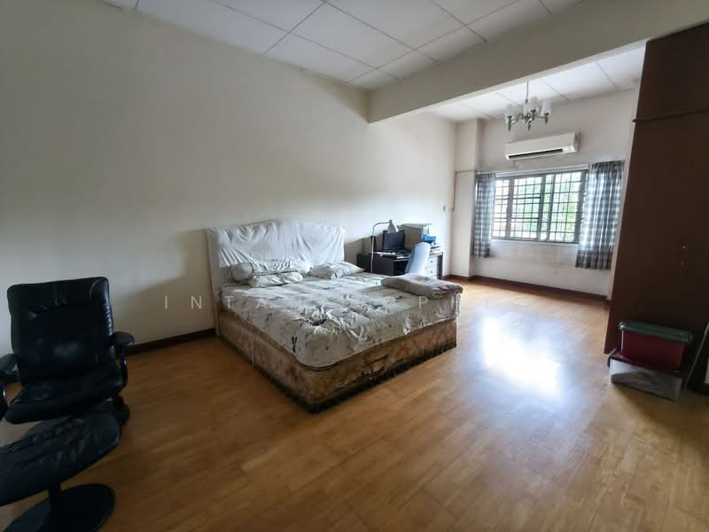 2-storey Terraced House for Sale in Bukit Jelutong (Shah Alam) - Intan Sophia - PropertyGuru.com.my