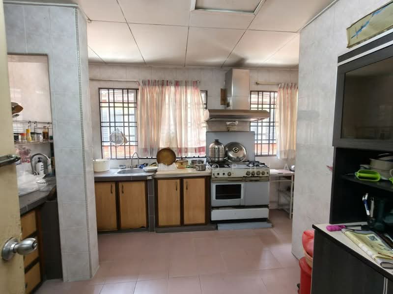 2-storey Terraced House for Sale in Bukit Jelutong (Shah Alam) - Intan Sophia - PropertyGuru.com.my