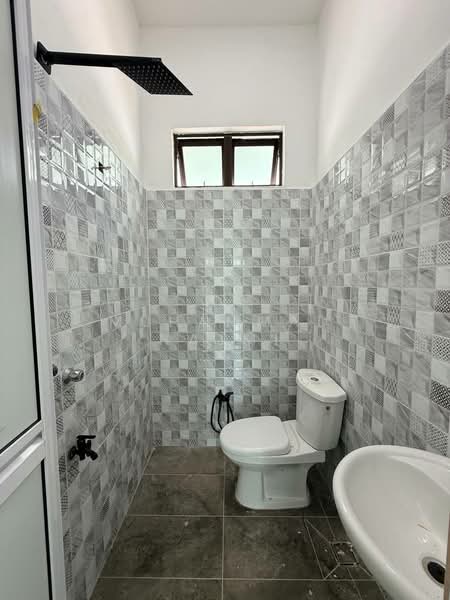 Bungalow for Sale in Dungun (Terengganu) - Muhammad Najmi - Bathroom - PropertyGuru.com.my