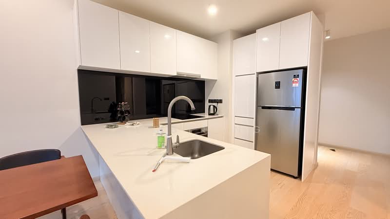 Service Residence for Sale at Star Residences Two - Debbie Ng - Kitchen - PropertyGuru.com.my