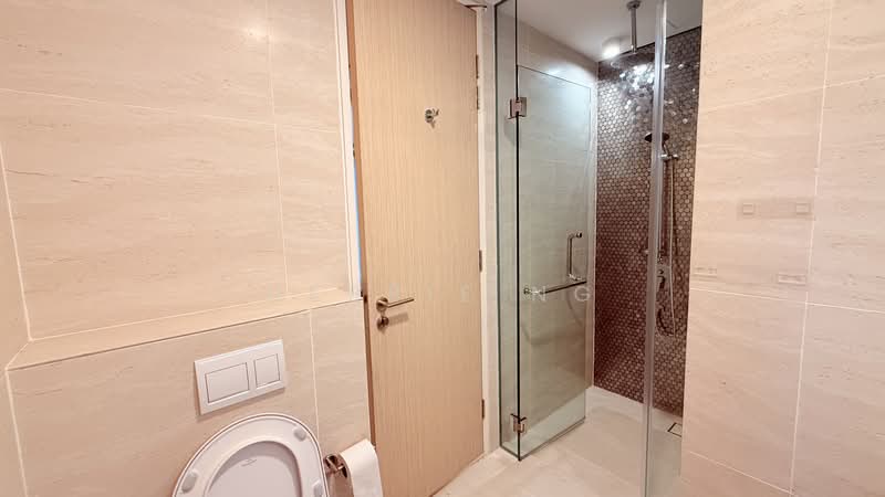 Service Residence for Sale at Star Residences Two - Debbie Ng - Bathroom - PropertyGuru.com.my