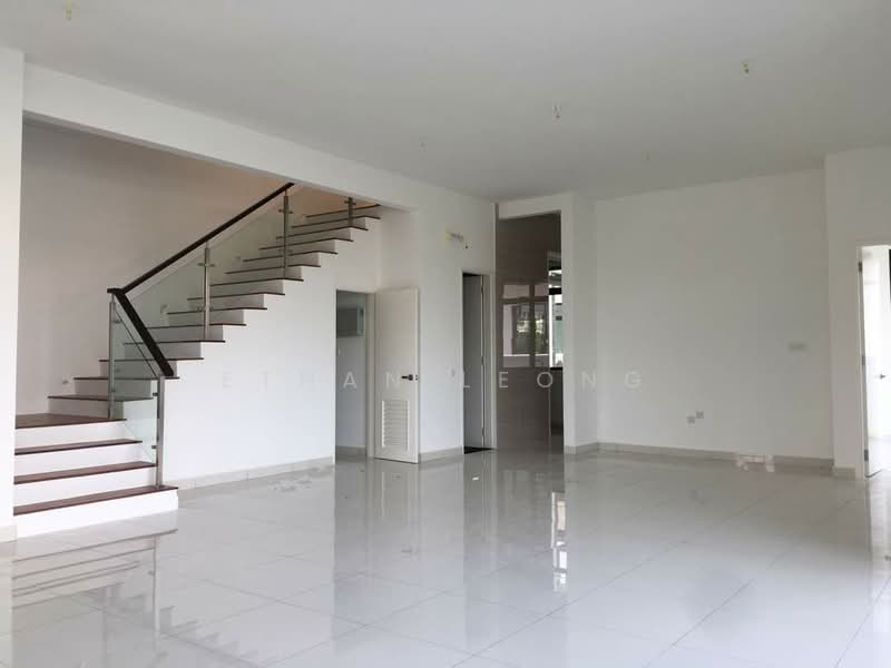 Rumah Berkembar untuk Dijual di Eco Majestic (Semenyih) - Ethan Leong - Living Room - PropertyGuru.com.my